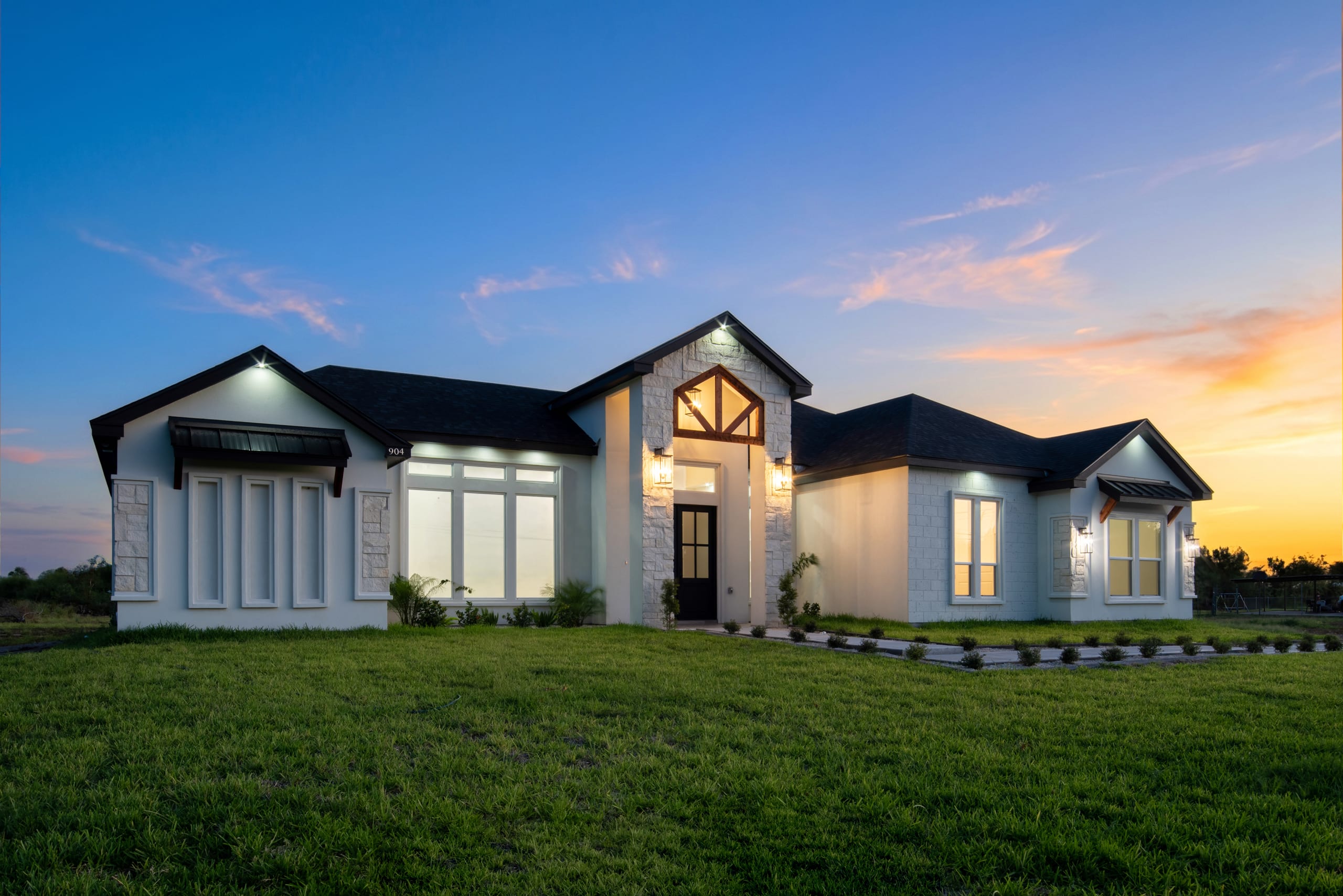 Guzman Construction — Contact Us