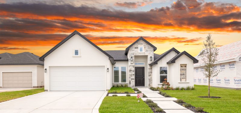 1413 S. Bluebonnet. St. Alton, TX