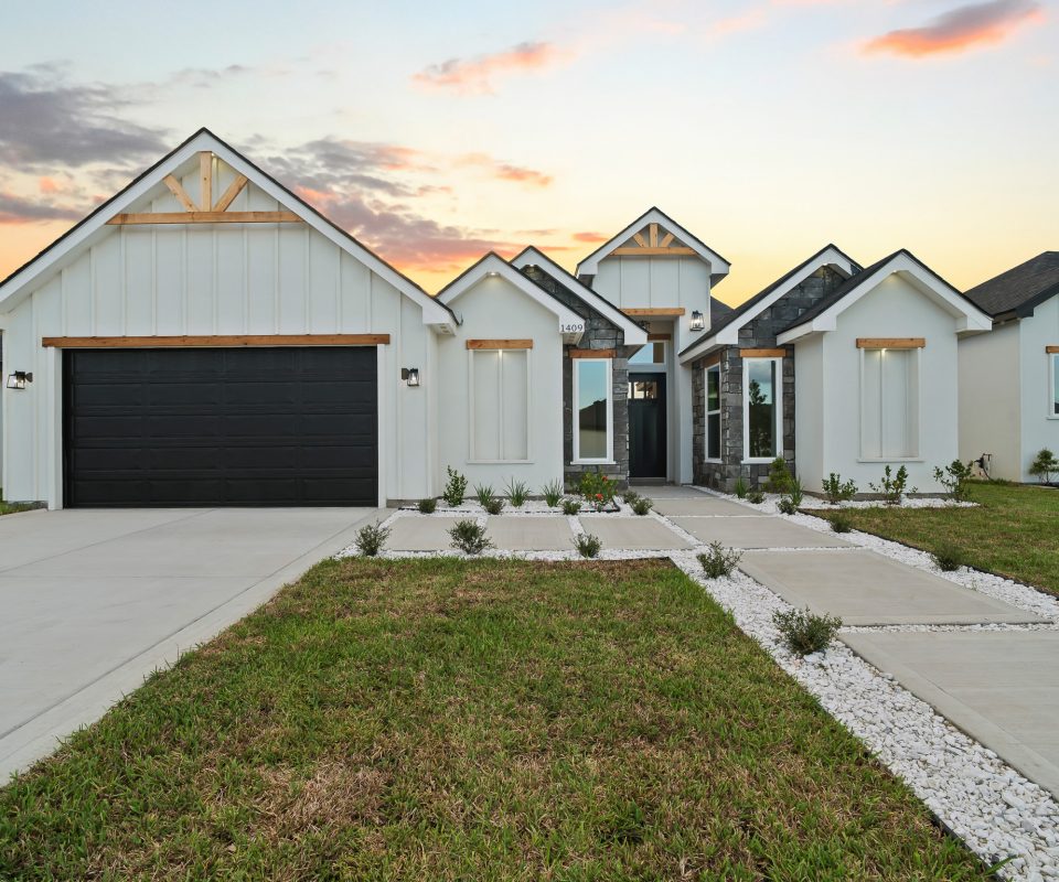 1409 Bluebonnet, Alton, Tx 78573