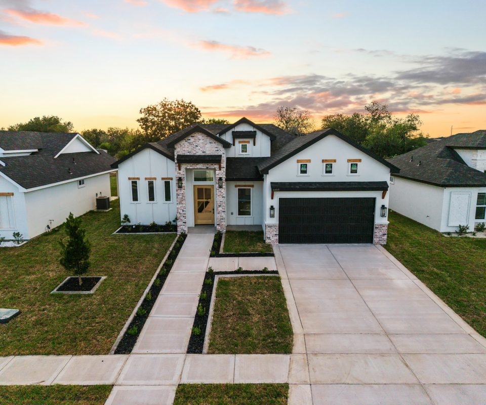 1409 Bluebonnet, Alton, Tx 78573