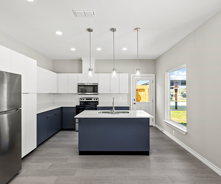 1412 S. Xanthia St., Alton, TX 78573